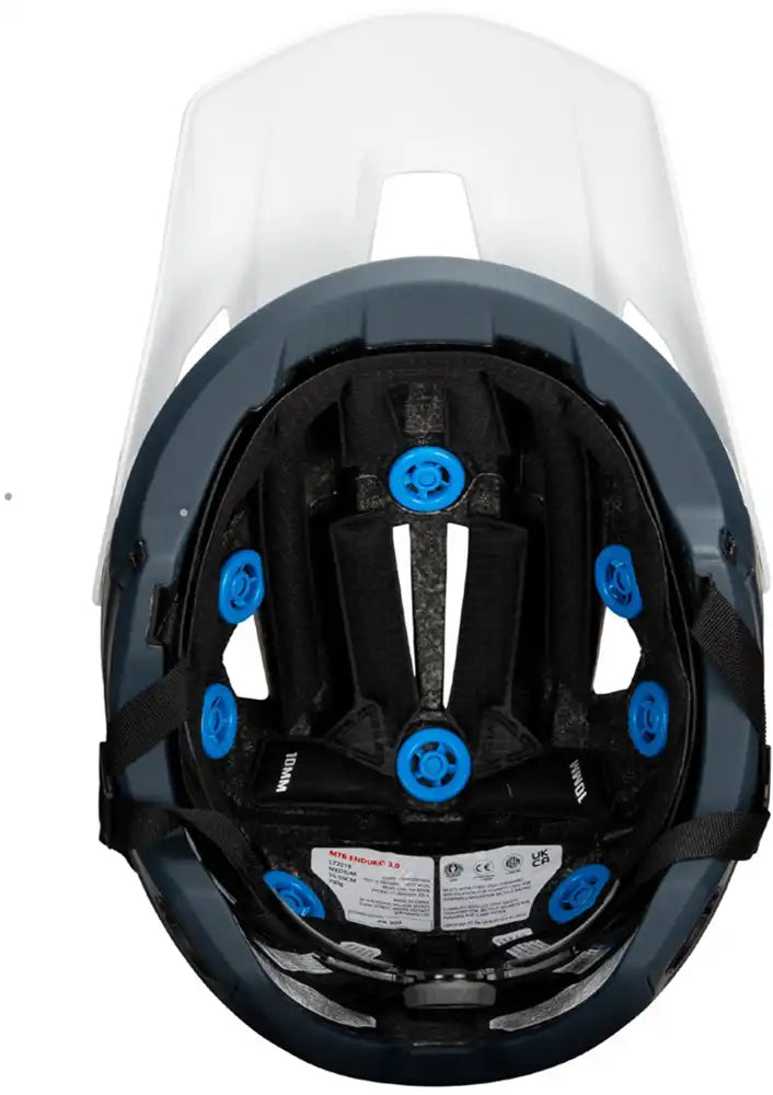 Leatt Enduro 3.0 full face helmet with ventilation and protective visor, designed for mountain biking and enduro riding.