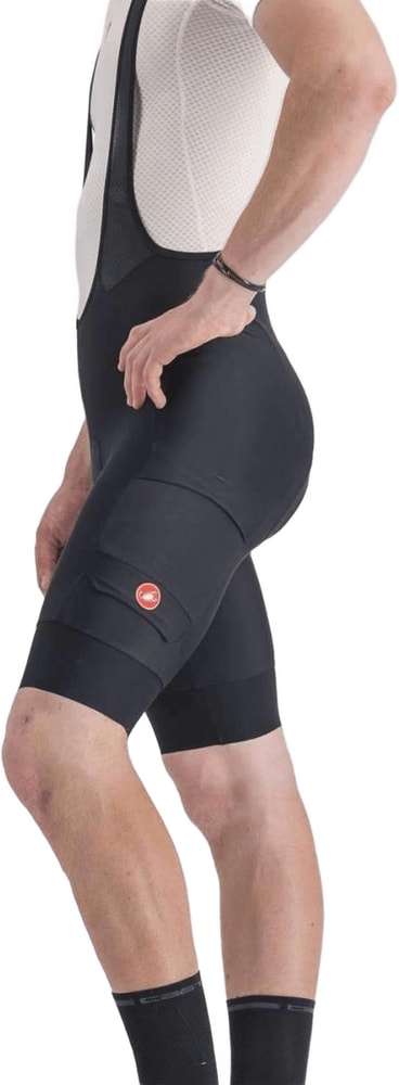 Castelli Unlimited Cargo men's bib knicks featuring cargo pockets, made from breathable cycling clothing fabric.
