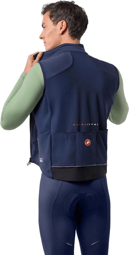 Castelli Perfetto Air men's cycling vest in lightweight, breathable fabric, shown on a hanger.