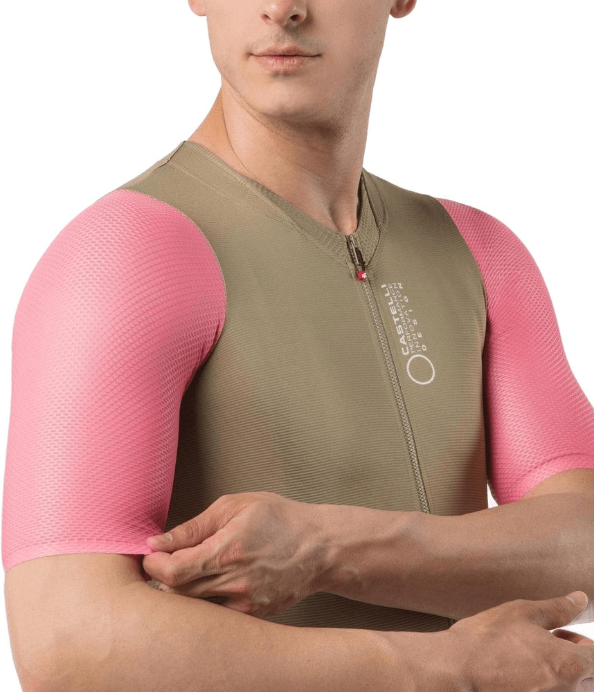 Castelli Corretto SS men's cycling jersey in lightweight fabric with short sleeves and race fit design.