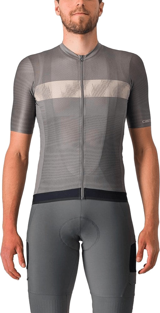 Castelli Unlimited Endurance SS men's cycling jersey in lightweight fabric, featuring a fitted design and short sleeves.