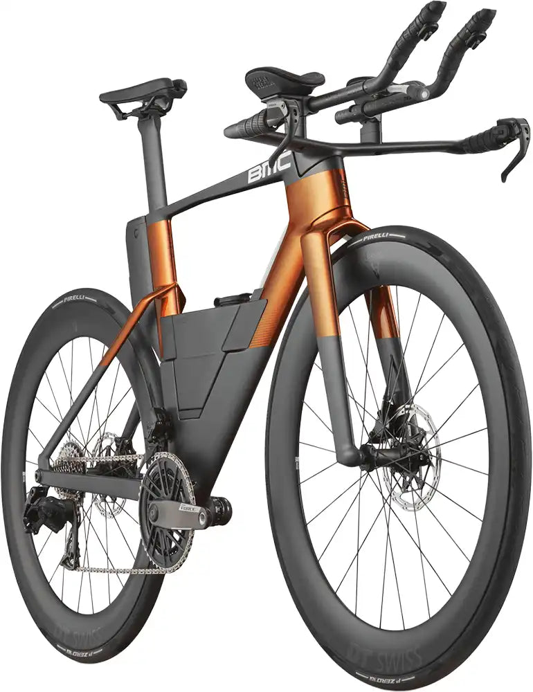 BMC Speedmachine 01 ONE triathlon bike with aerodynamic frame and carbon wheels, designed for high-performance racing.