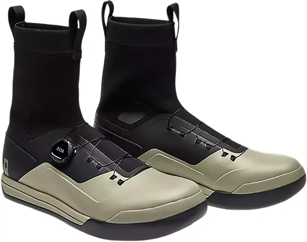 Fox Union All Weather Flat men's platform MTB shoes with durable design and rugged sole for mountain biking adventures.