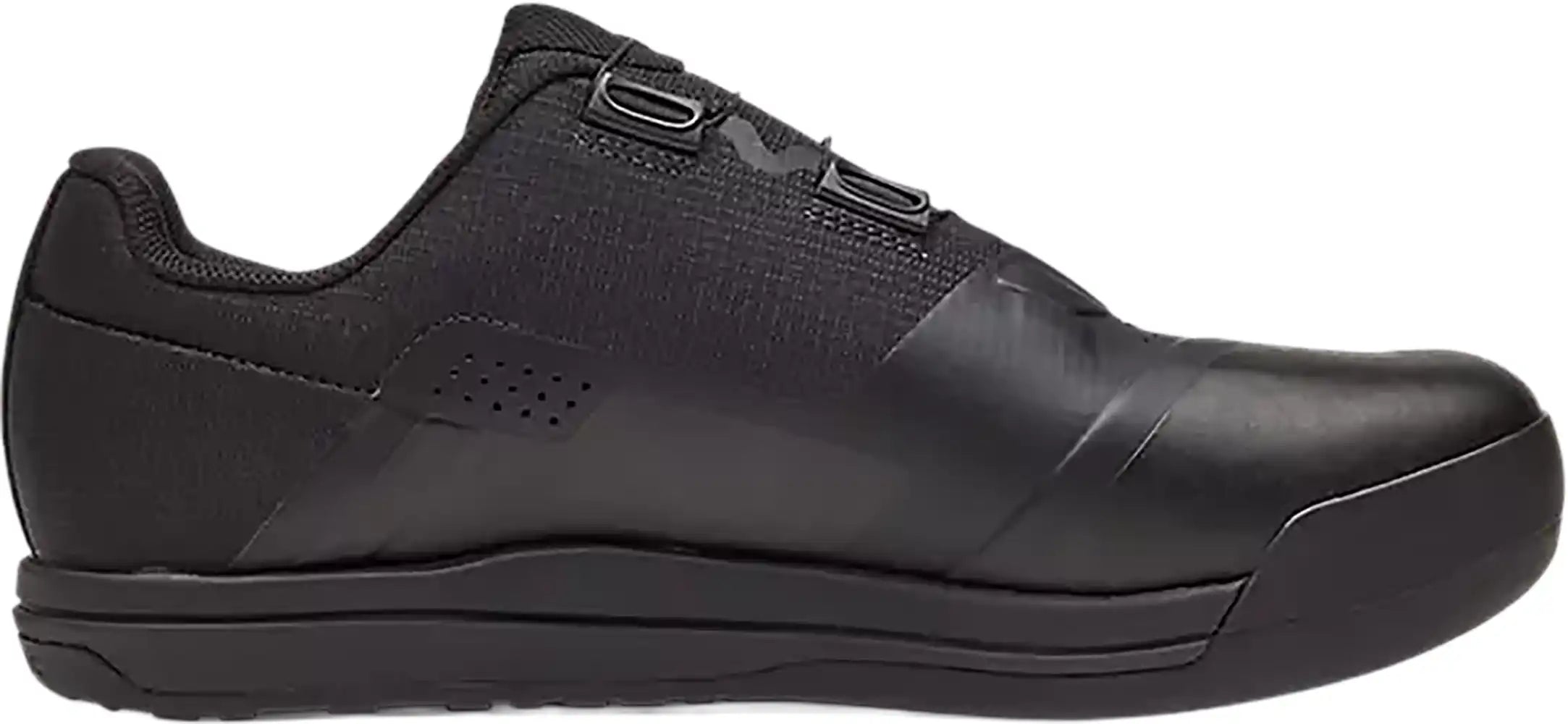 Fox Union BOA men's MTB shoes in black with reinforced toe and breathable mesh panels, designed for mountain biking.
