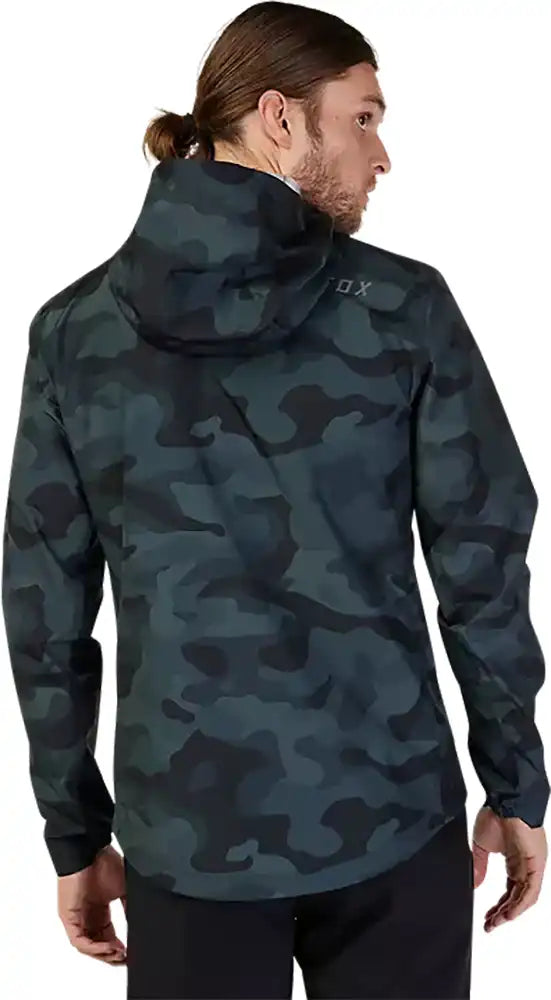 Men's Fox Ranger 2.5L waterproof jacket in black, featuring a hood and zippered pockets, designed for outdoor activities.