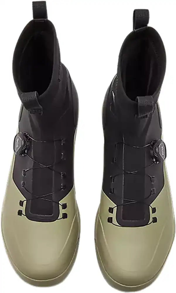 Fox Union All Weather men's MTB shoes, durable cycling shoes with rugged soles and secure fit, designed for mountain biking.