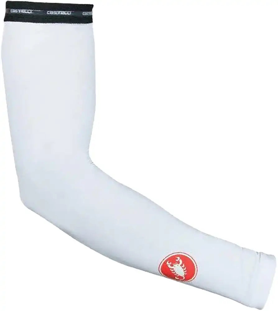 Castelli UPF 50+ light arm sleeves, lightweight sun protection clothing, shown in black with snug fit and seamless design.