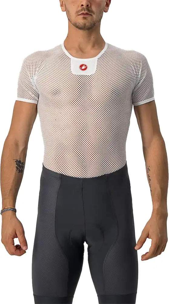Castelli Core Mesh 3 SS men's baselayer shirt with breathable mesh fabric, short sleeves, and sporty design.