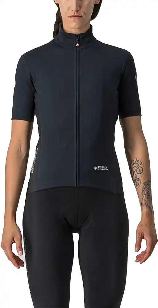 Castelli Perfetto Light SS women's jacket, lightweight cycling jersey with breathable fabric and sporty fit, in a sleek design.