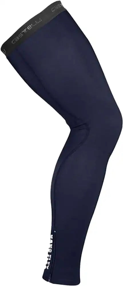 Castelli Nano Flex 3G leg warmers in black fabric, designed for cycling, with a snug fit and thermal insulation.