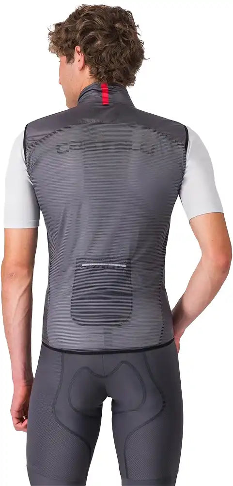 Castelli Aria men's vest in lightweight, breathable cycling clothing with a sleek design and full front zipper.