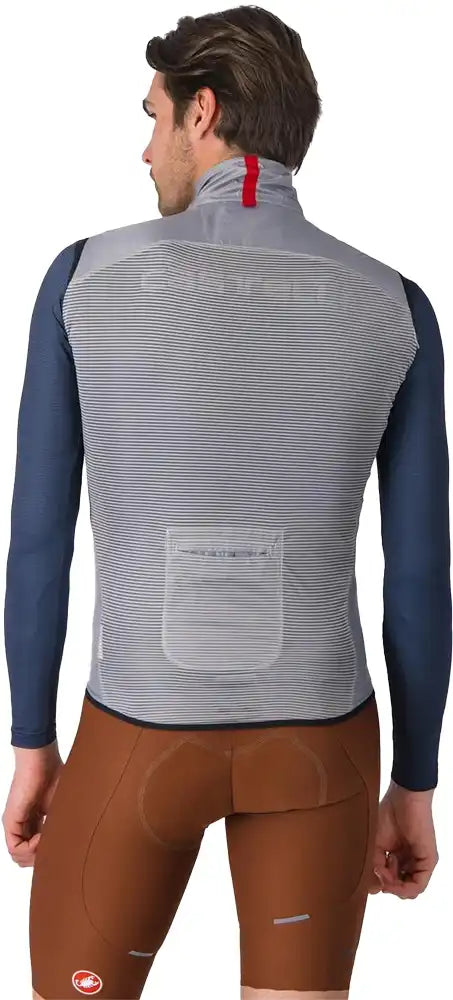 Castelli Aria men's vest, lightweight cycling clothing with breathable fabric, shown in a front view on a plain background.