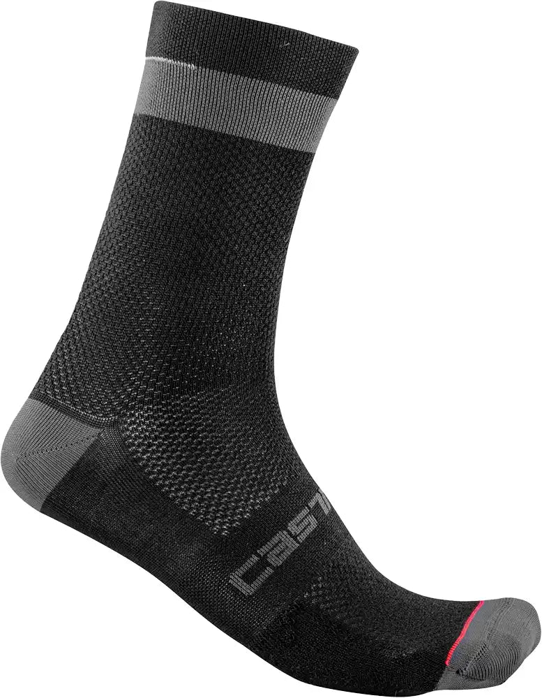 Castelli Alpha 18 men's winter socks, warm and durable clothing with reinforced heel and toe, designed for cold weather cycling.