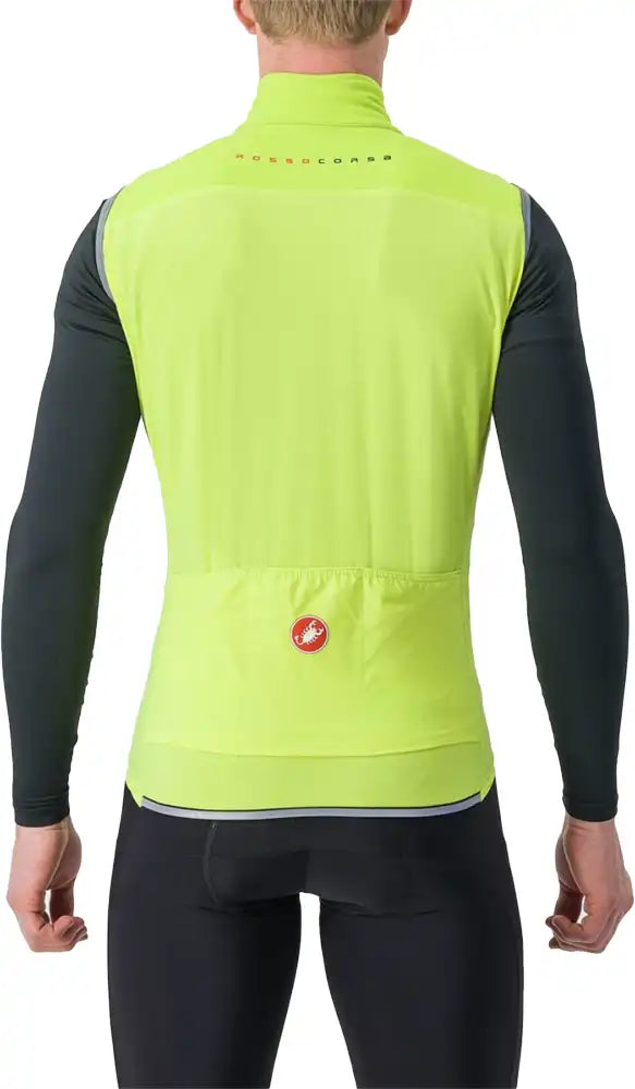 Castelli Perfetto RoS 2 men's cycling vest, lightweight and fitted, shown in a front view with zipper and breathable fabric.