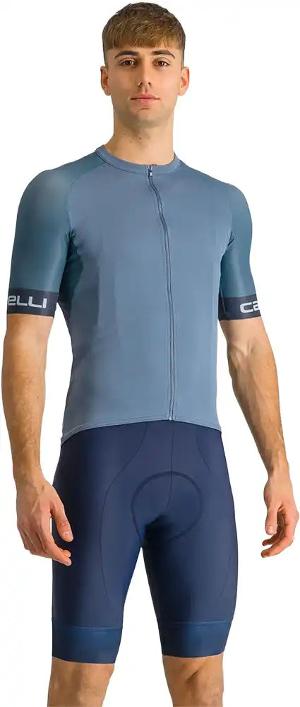 Castelli Entrata 2 men's bib knicks, black cycling tights with adjustable straps and padded chamois for comfort during rides.