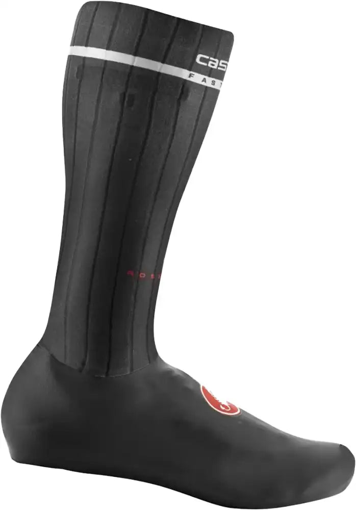 Castelli Fast Feet 2 TT Shoecovers made of lightweight, aerodynamic fabric, designed for cycling shoes and racing performance.