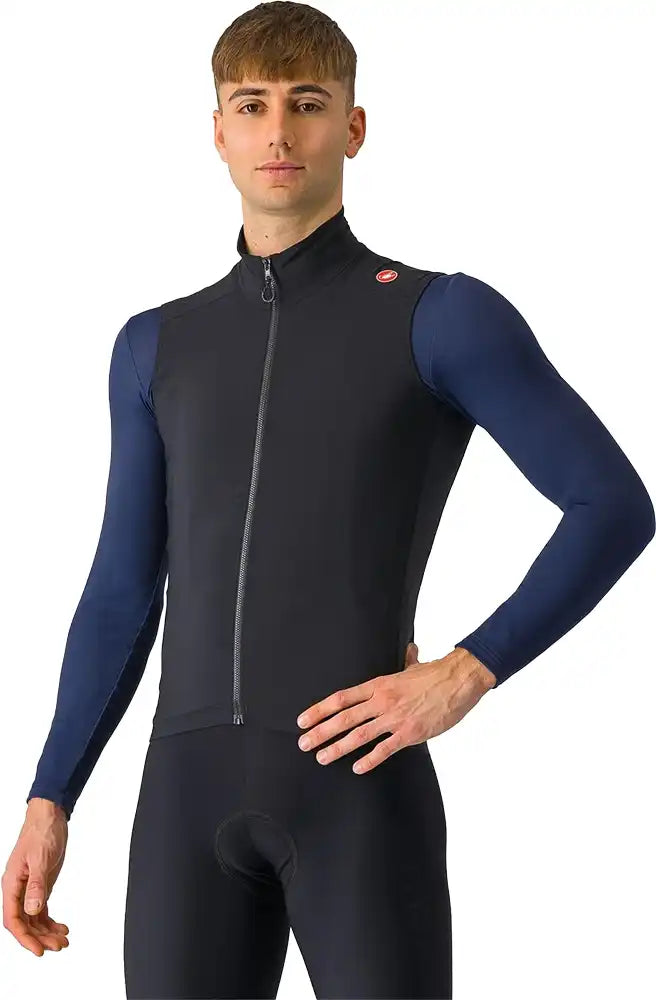 Castelli Espresso men's vest in black, made of lightweight clothing material, designed for cycling or outdoor activities.