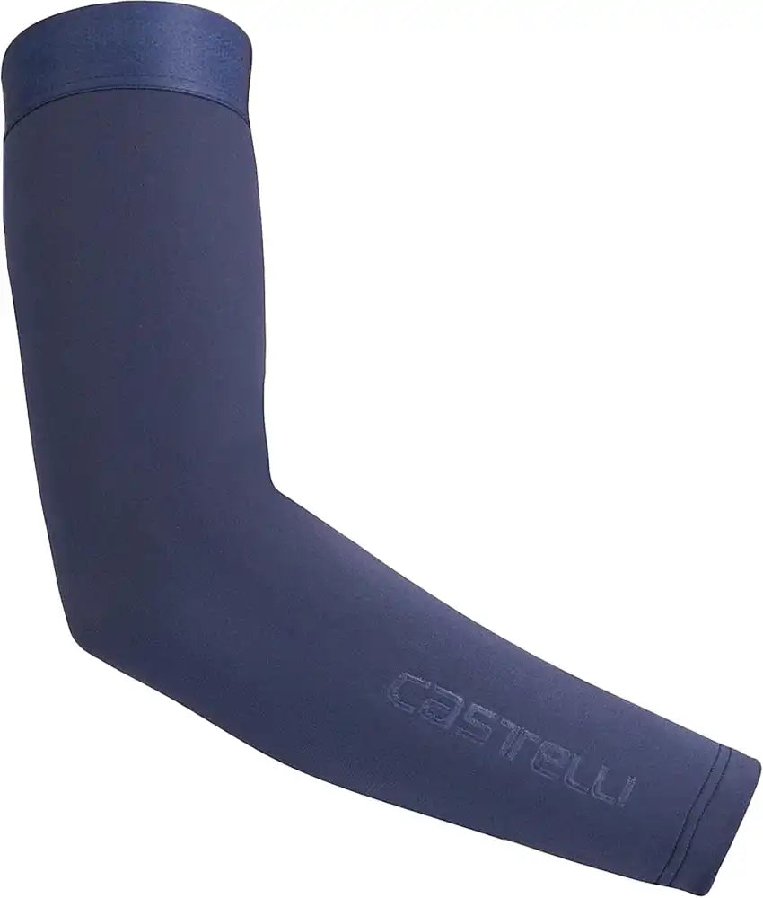 Castelli Espresso arm warmers in black fabric with logo, designed for cycling and outdoor activities.
