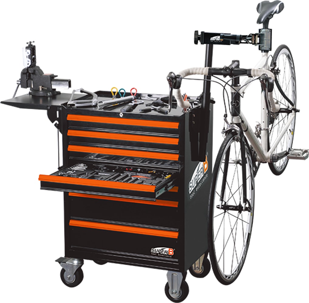 Super B Professional 104pc Work Station
