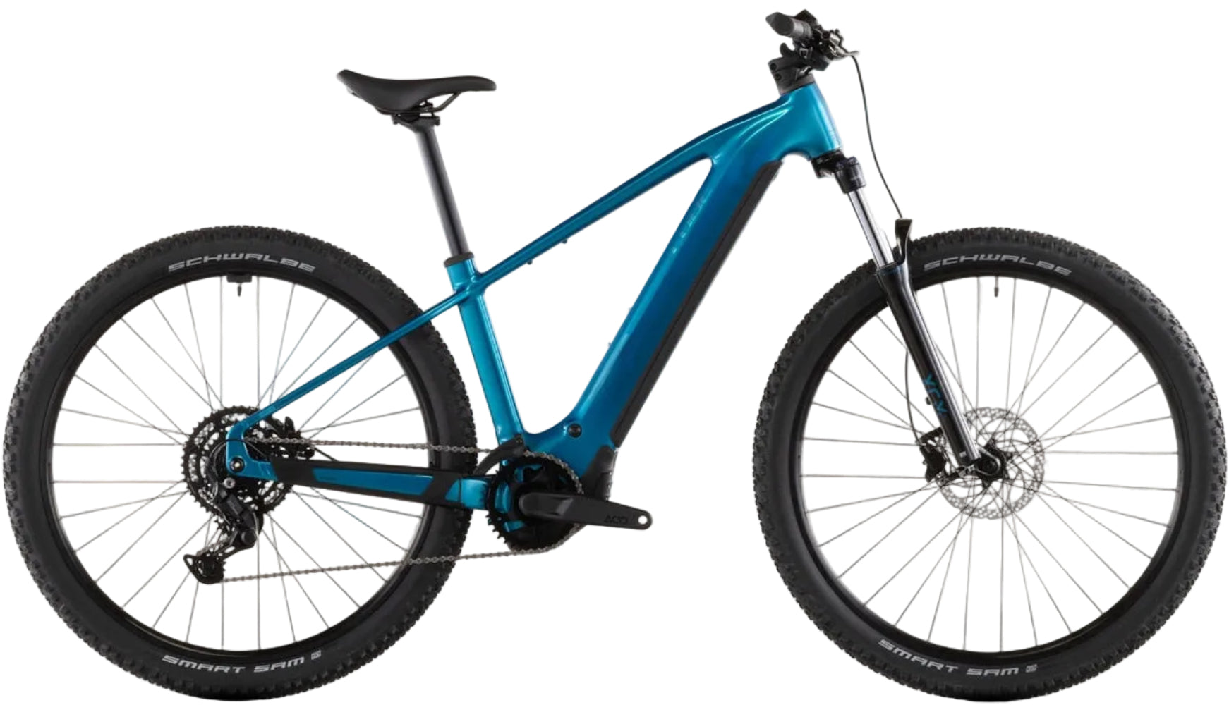 Cube Reaction Hybrid Performance 600 e-bike with electric blue and Dazzle finish, showcasing the sleek frame and advanced motor system.
