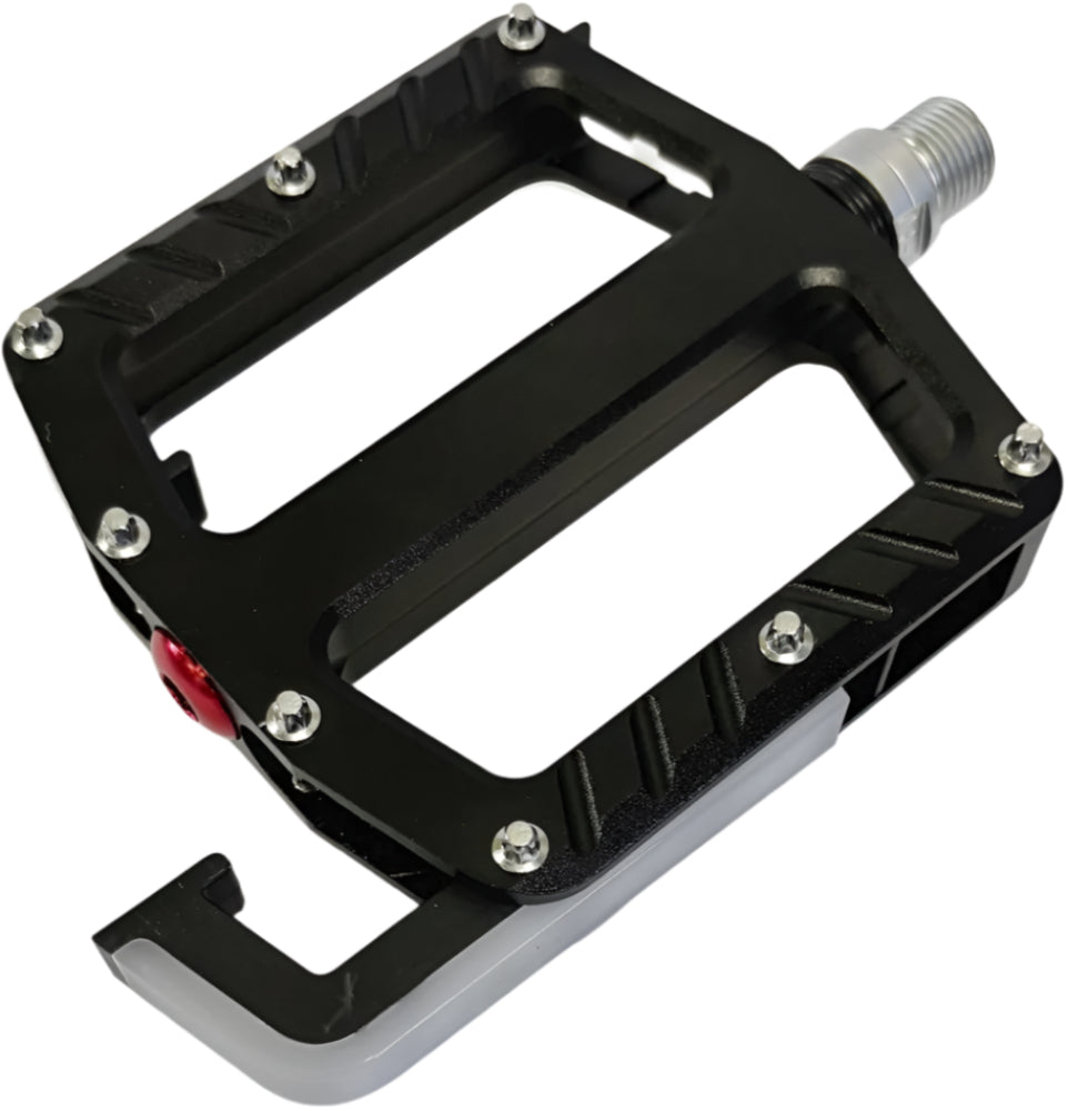 Azur Lumi Flashing MTB platform pedals shown with illuminated lights, durable parts designed for mountain biking.