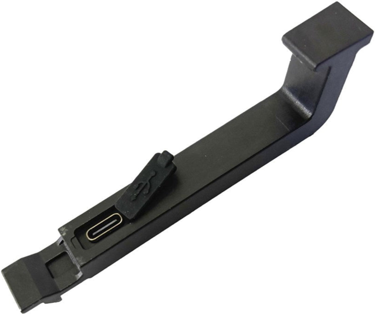 Azur Lumi flashing MTB platform pedals with lightweight design and vibrant LED lights for enhanced cycling visibility.