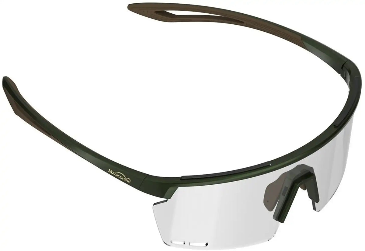 Magicshine Rouleur glasses, cycling accessories with clear lenses and lightweight frame, designed for comfortable outdoor riding.