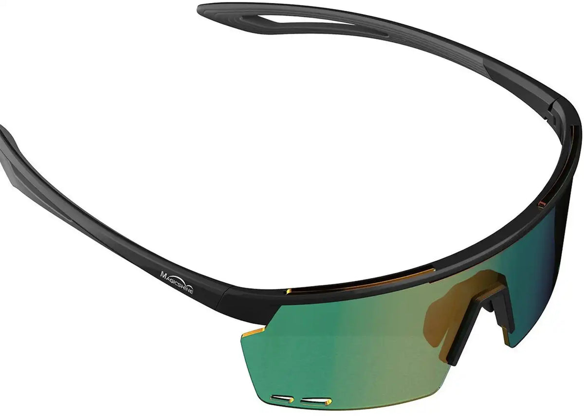Magicshine Rouleur glasses, lightweight cycling accessories with clear lenses and adjustable arms for comfortable fit.