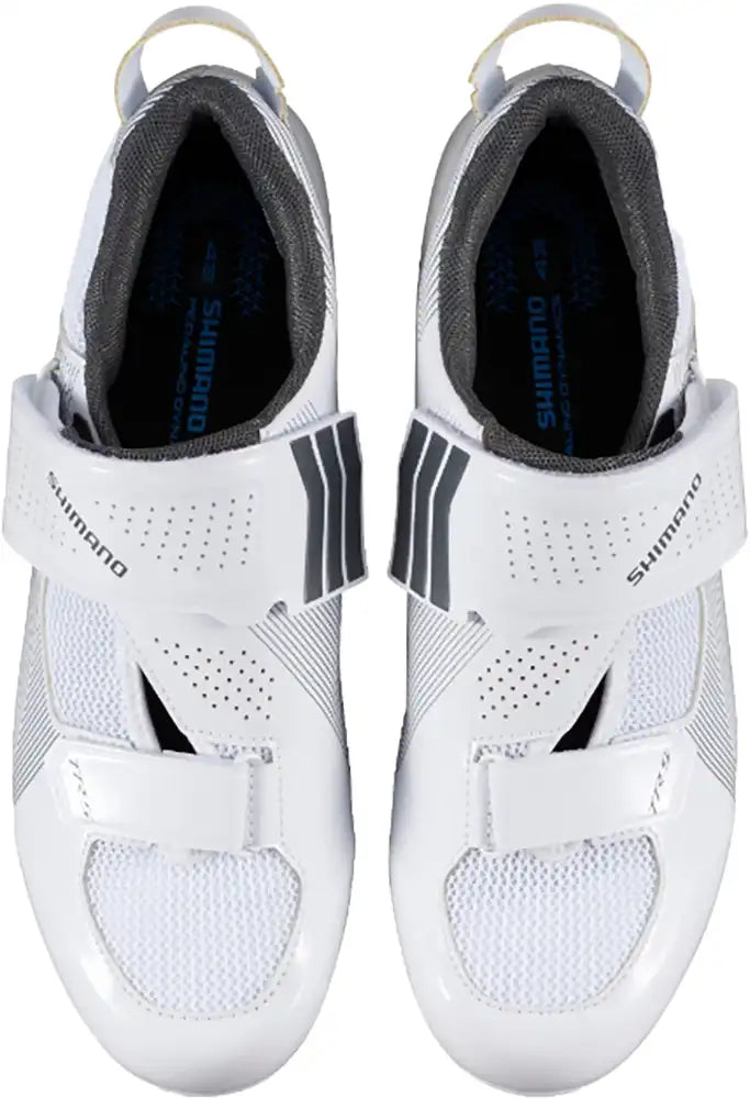 Shimano TR501 men's triathlon shoes with sleek design, ventilation, and secure closure for cycling and running.