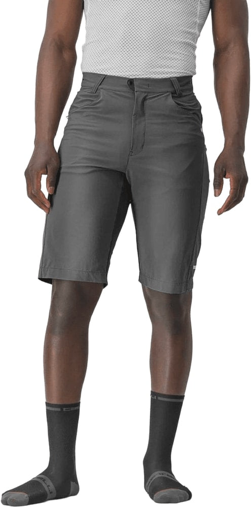 Castelli Unlimited Baggy men's MTB shorts, casual outdoor cycling clothing with adjustable waistband and multiple pockets.