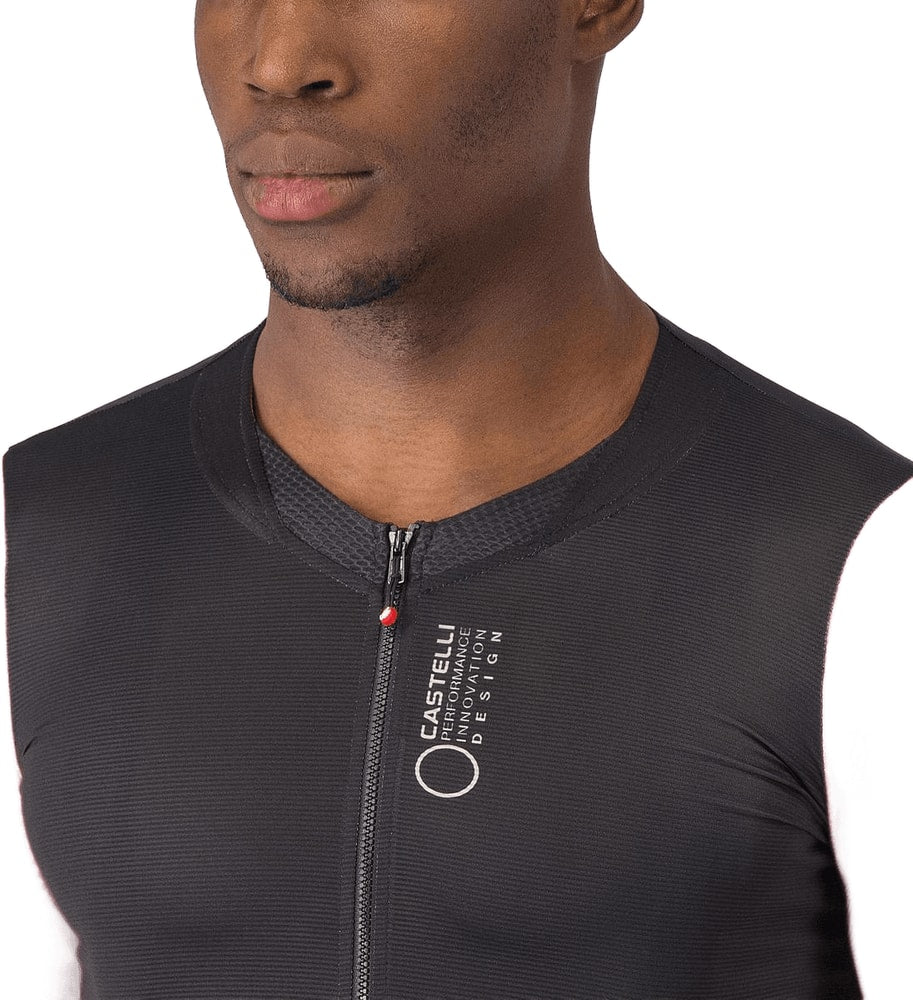 Castelli Corretto LS men's cycling jersey in black with red accents, featuring long sleeves and a fitted design.
