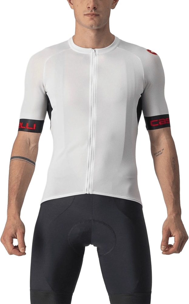 Castelli Entrata VI SS men's cycling jersey in lightweight fabric with short sleeves and race fit.