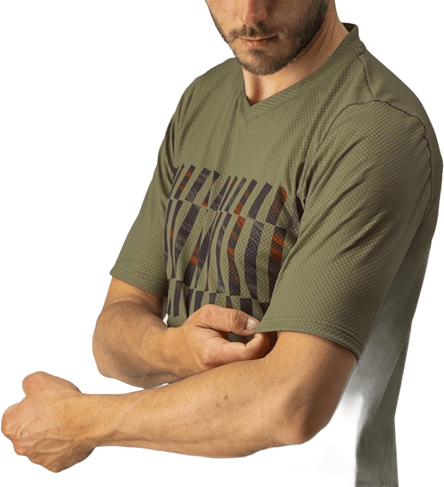 Castelli Trail Tech SS men's MTB jersey in lightweight, breathable fabric with short sleeves and vibrant trail-inspired design.