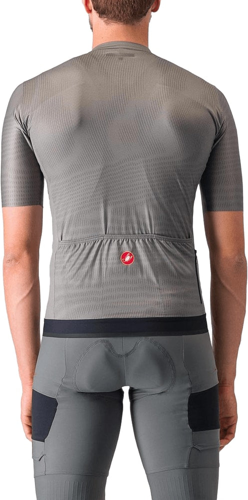 Castelli Unlimited Endurance SS men's cycling jersey in lightweight, breathable fabric with short sleeves and logo details.