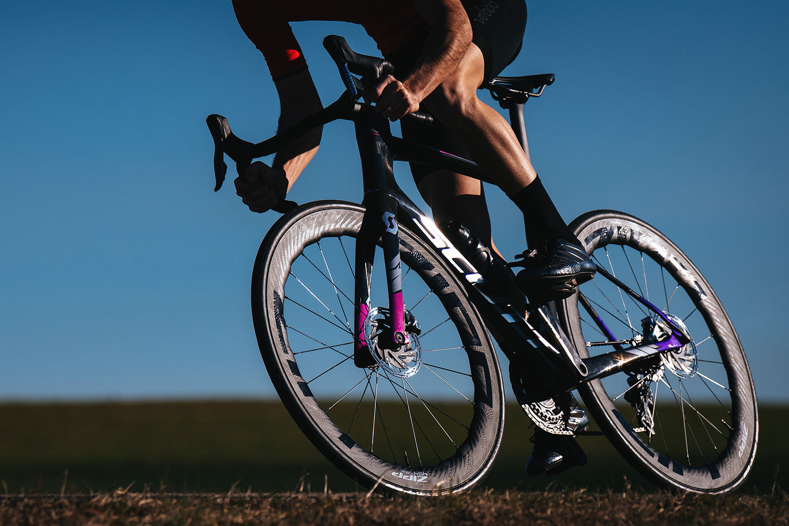2024 BMC Roadmachine FOUR