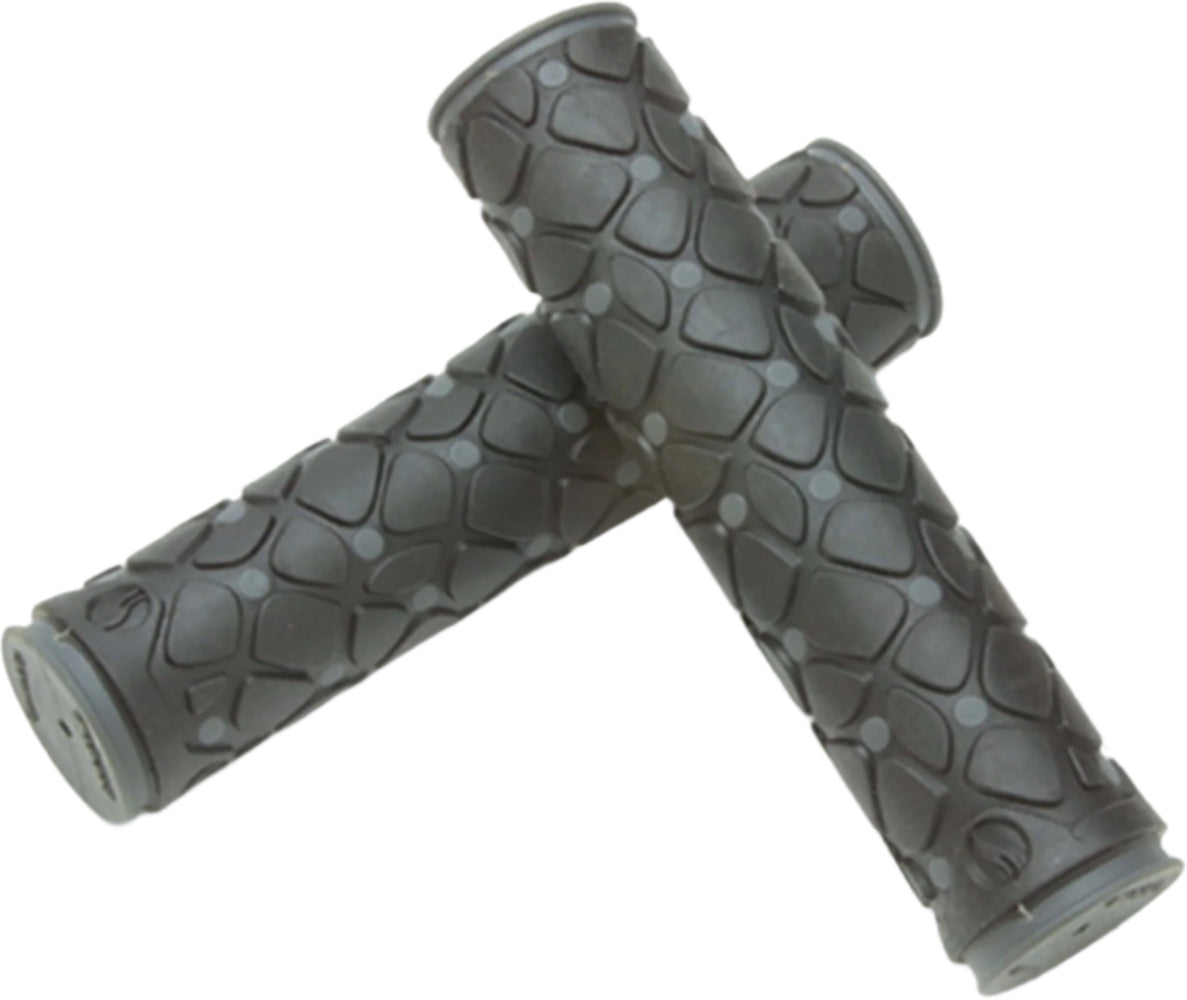 Giant G16 Logo Grips - ABC Bikes